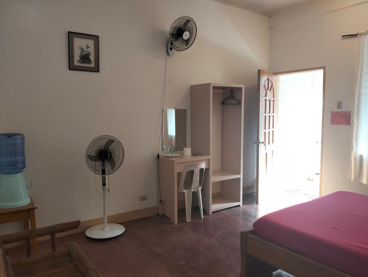 The Sylvia Hostel Сан Хуан Екстериор снимка