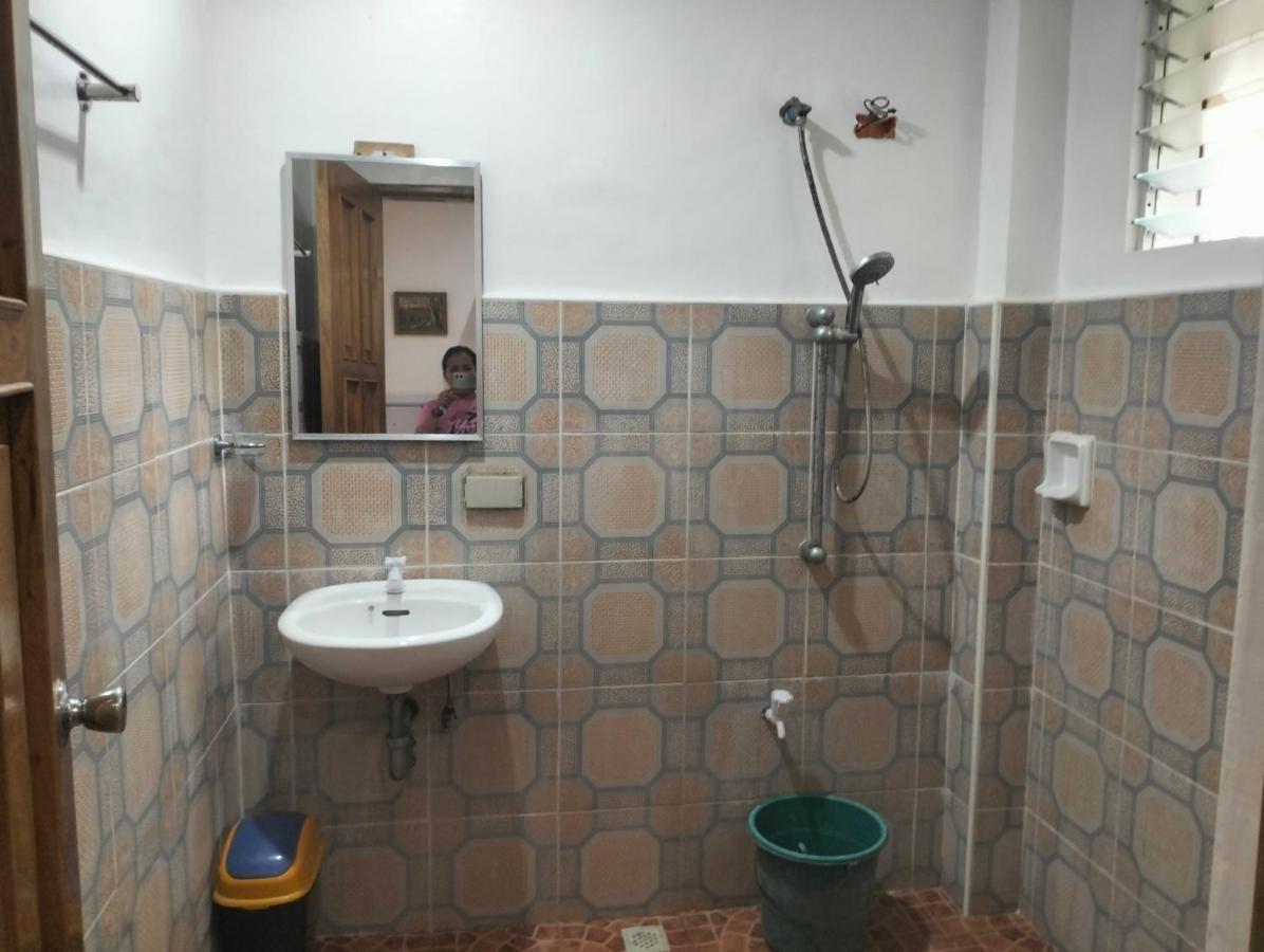 The Sylvia Hostel Сан Хуан Екстериор снимка